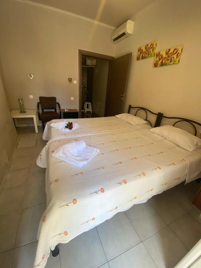 Hotel Atlantis Nea Kallikrateia Chambre photo